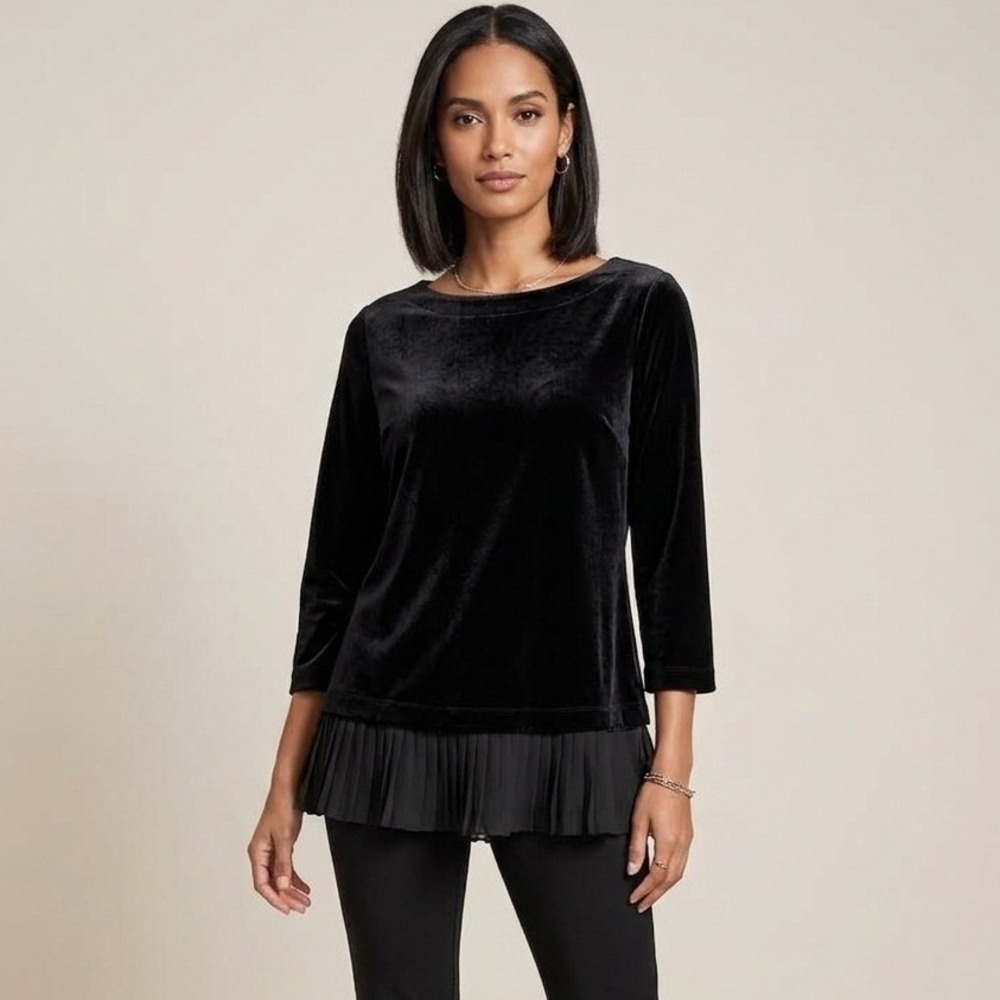 Chicos Black Velvet Pleated Chiffon Hem Top Size Large 3/4 Sleeve Boat Neck